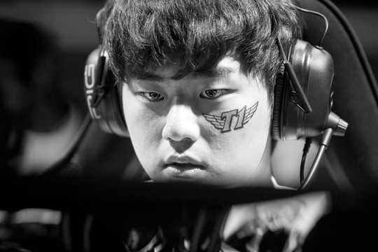 LMHT: Hình ảnh ngày đấu đầu tiên của MSI 2016