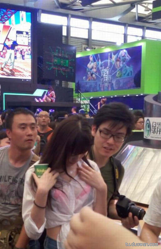 ChinaJoy 2016: Nhứng góc khuất phía sau ánh hào quang