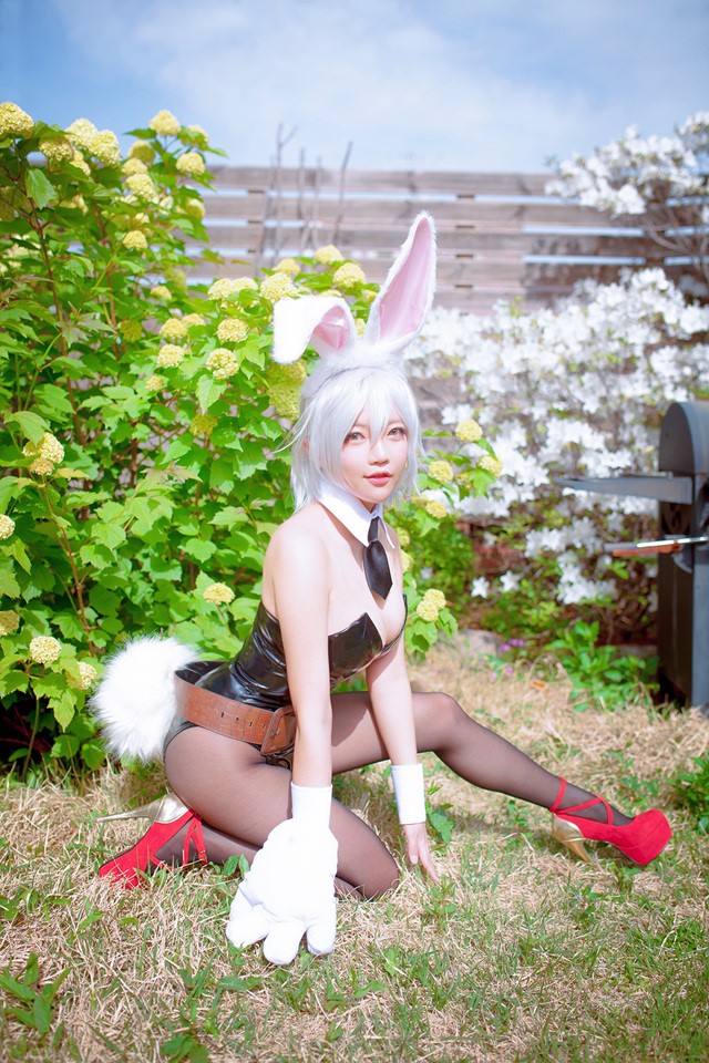 LMHT: cosplay Riven Thỏ Ngọc