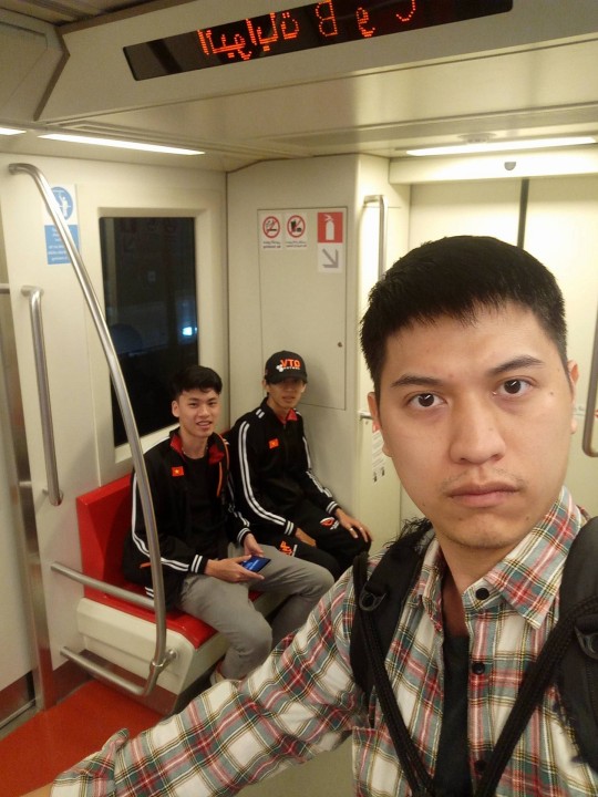 Đội tuyển siêu sao Việt Nam lên đường đến Barcelona