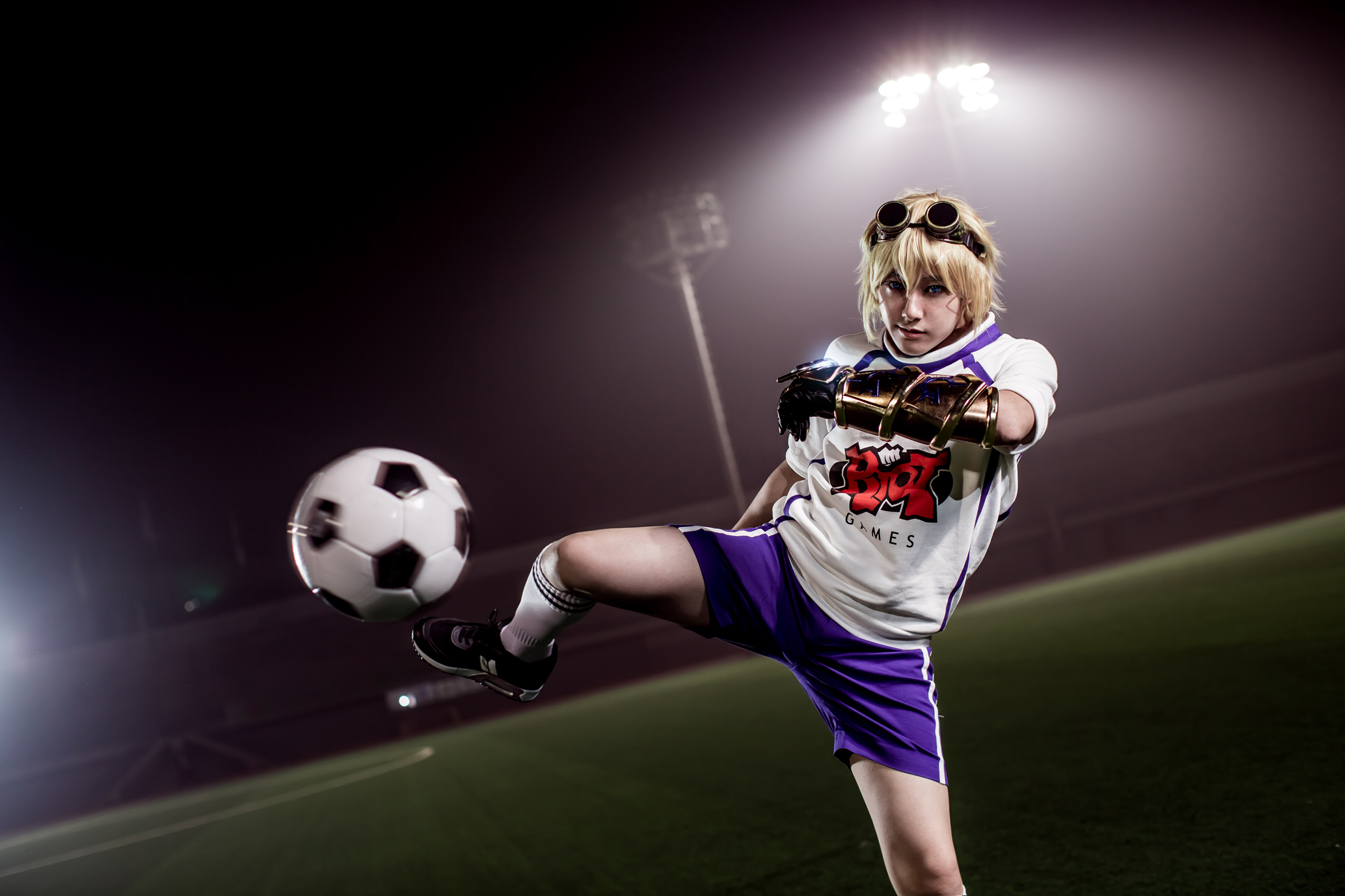 Đứng tim trước cosplay Katarina Trọng T&agrave;i v&agrave; Ezreal Tiền Đạo