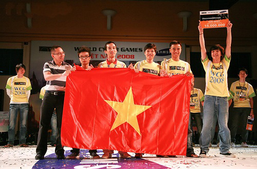Những lá cờ đầu của thể thao điện tử Việt Nam