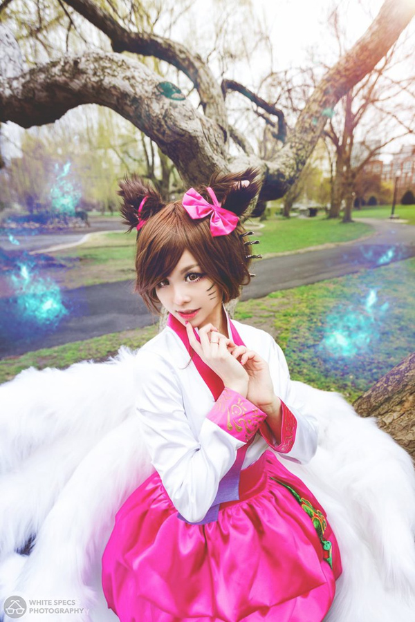 Mất hồn khi ngắm cosplay SNSD Ahri của Xty Kim