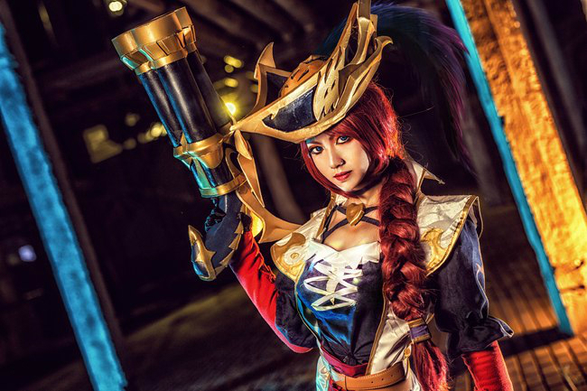 LMHT: Tổng hợp cosplay đẹp từ MSI 2016 đến fanmade