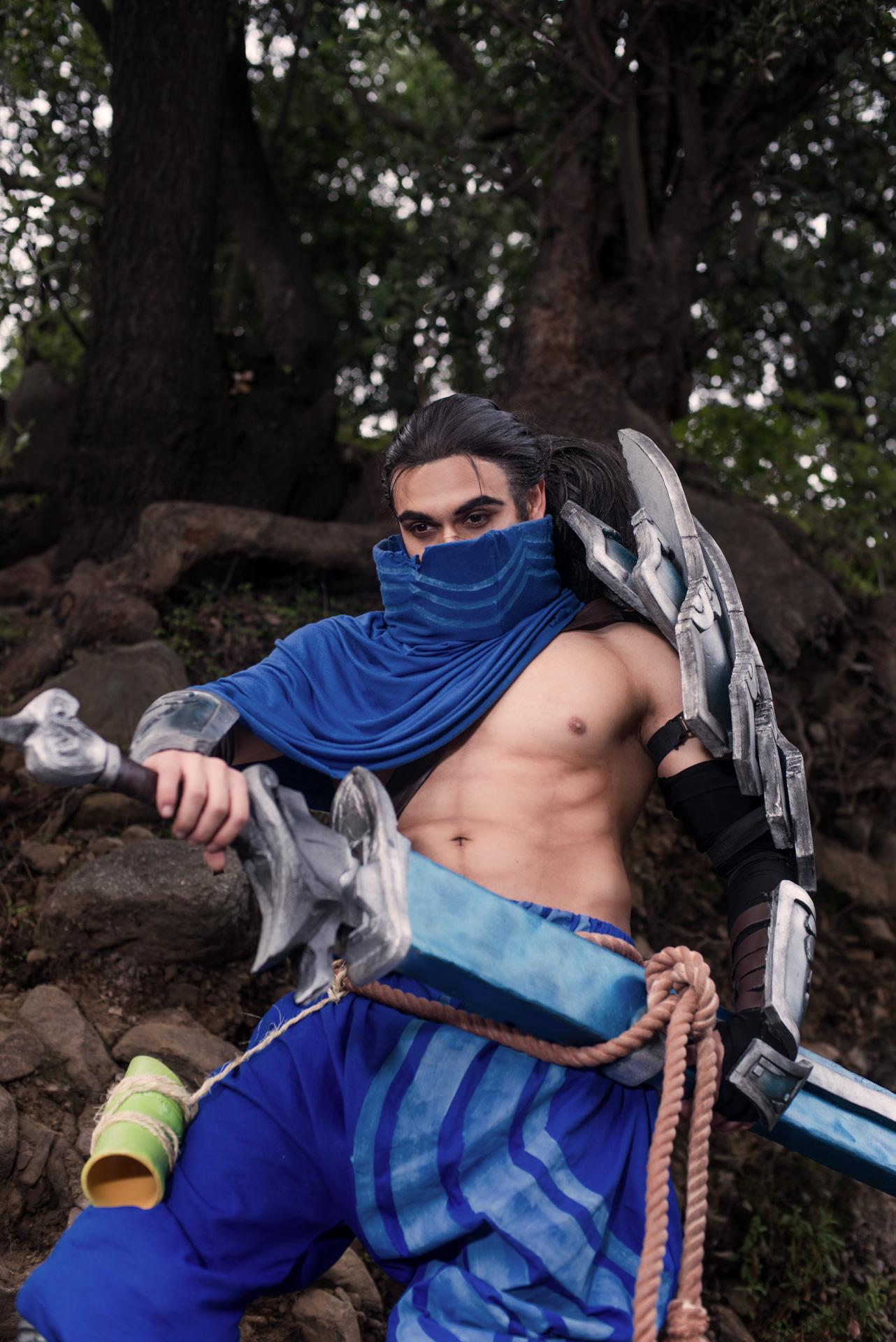 LMHT: Tuyển tập cosplay cực ấn tượng về thầy trò Yasuo và Taliyah