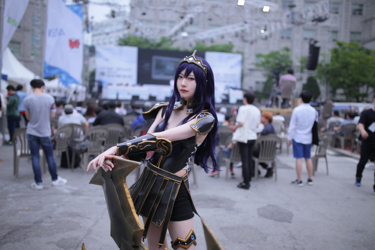 Cosplay Sivir Công Chúa Chiến Binh