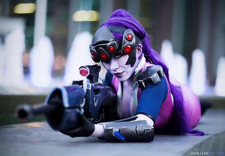 Overwatch: Stella Chuu hóa thân thành góa phụ xanh Widowmaker