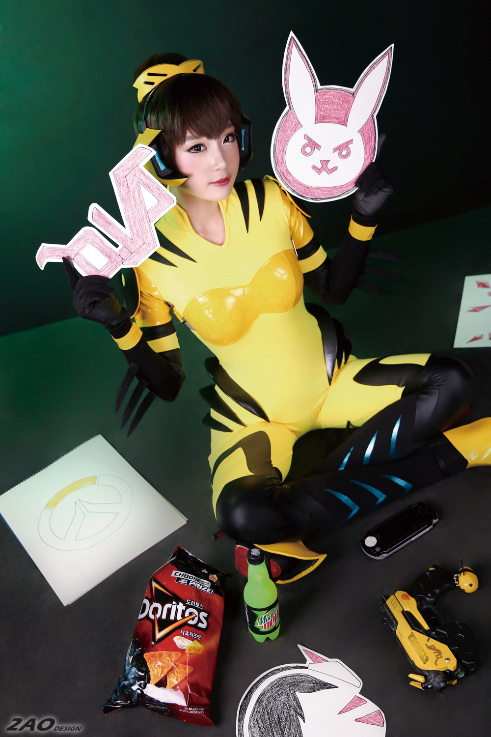 Overwatch: Miyuko hóa thân thành D.Va Ong vàng