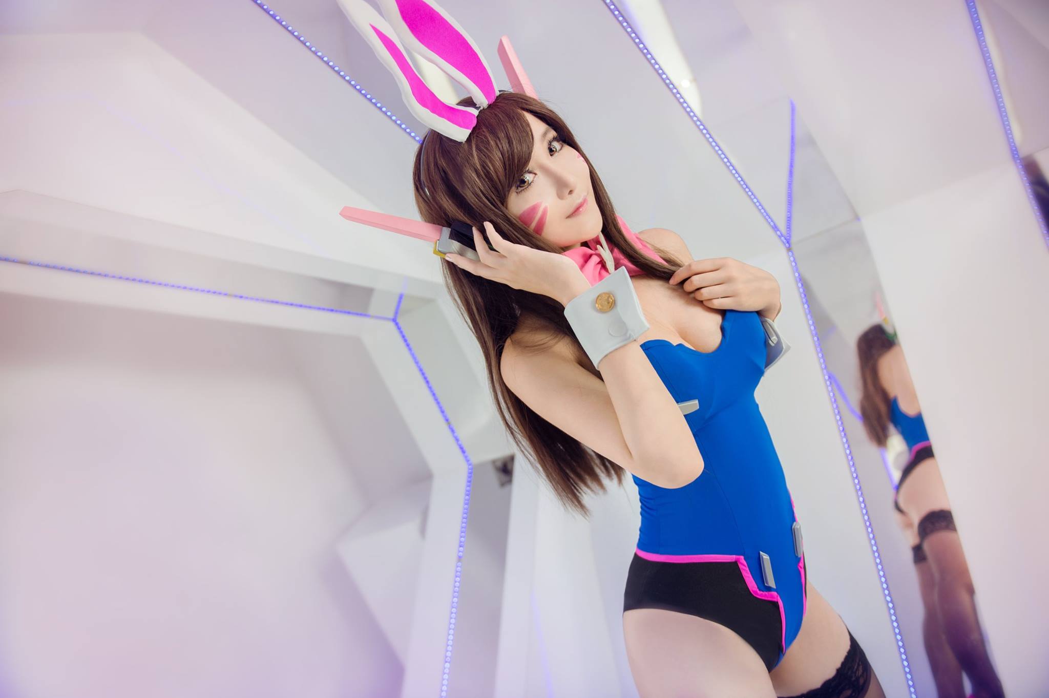 Overwatch: Ngắm cosplay D.Va Thỏ Ngọc cực ngọt ngào của Jessica