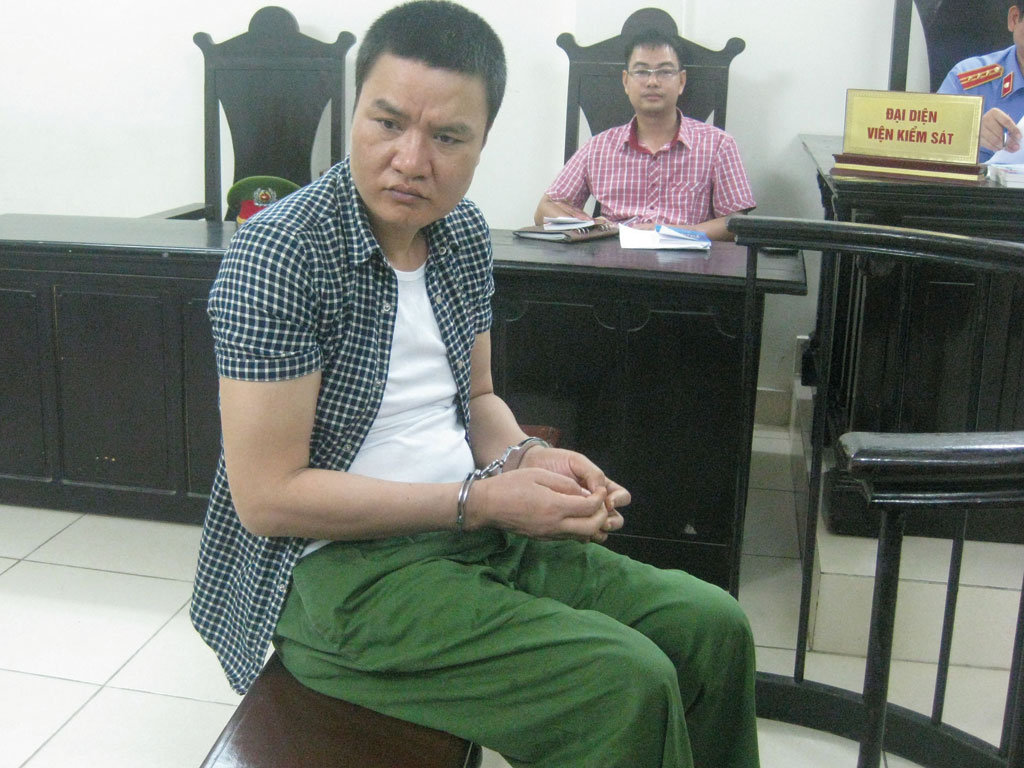 Việt “ngờ nghệch” tại phiên xét xử của TAND TP.Hà Nội - Ảnh: Thanh Tâm