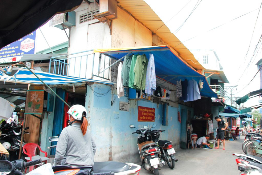 Dự án giải tỏa “khu ổ chuột” cạnh chợ Cồn đang gặp khó vì người dân ồ ạt bán nhà, phiếu đất cho “cò”
- Ảnh: Hoàng Sơn