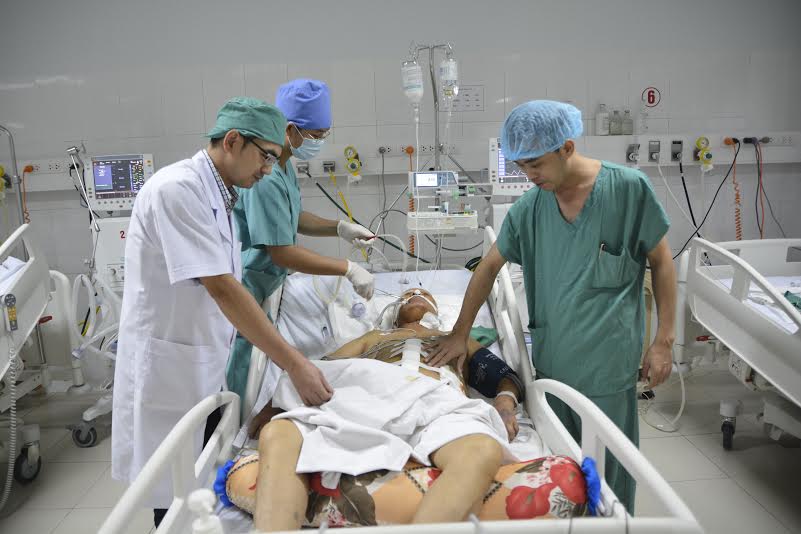 Bệnh nhân Hòa đã ổn định sức khỏe sau ca phẫu thuật - Ảnh: Yến Hoàng