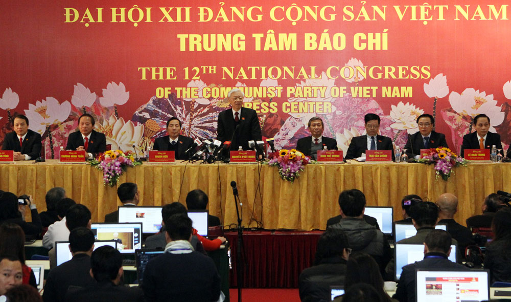 Tổng bí thư Nguyễn Phú Trọng phát biểu tại trung tâm báo chí - Ảnh: TTXVN