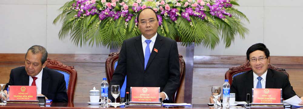 Thủ tướng Nguyễn Xuân Phúc phát biểu tại cuộc họp - Ảnh: TTXVN