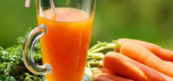 Nước ép cà rốt giúp tóc nhanh dài - Ảnh: Shutterstock
