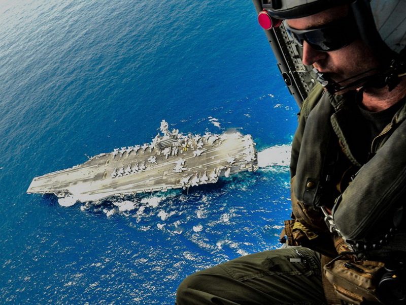 Tàu sân bay USS Ronald Reagan thuộc Hạm đội 3 của Hải quân Mỹ được điều sang hỗ trợ Hạm đội 7- Ảnh: AFP