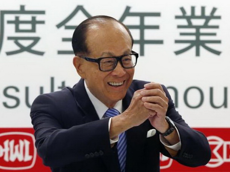 Lý Gia Thành, tỉ phú Hồng Kông, được cho là người giàu nhất châu Á - Ảnh: Reuters