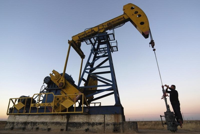 Mỹ đang nhập khẩu dầu thô trở lại sau nhiều năm ngưng trệ - Ảnh: Reuters