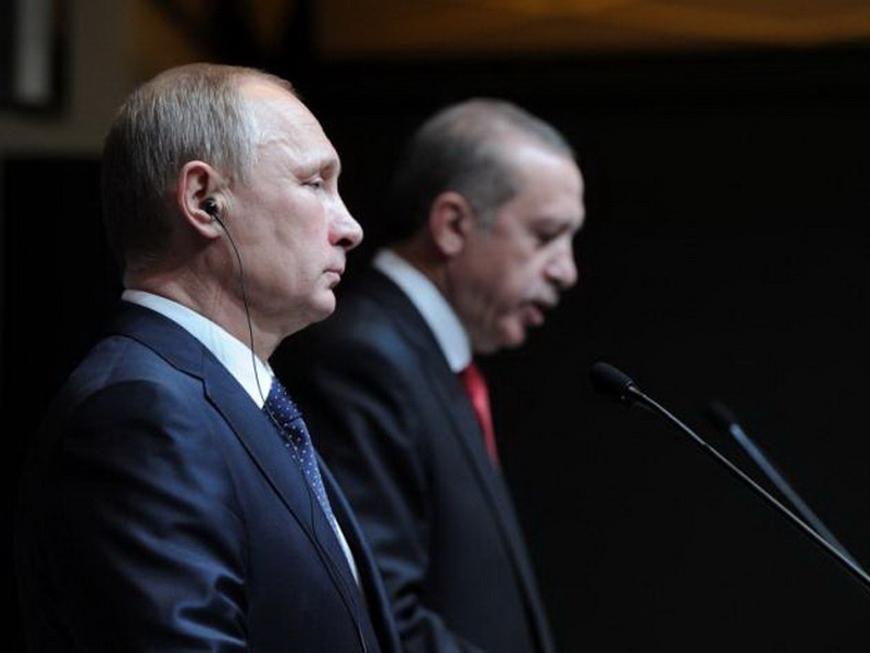 Tổng thống Nga Vladimir Putin và Tổng thống Thổ Nhĩ Kỳ Recep Tayyip Erdogan xuất hiện trong một cuộc họp báo ở Ankara hồi năm 2014 - Ảnh: Reuters 