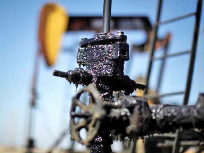 Tổng giám đốc tập đoàn dầu khí sừng sỏ thế giới BP dự đoán giá dầu có thể sẽ tạo thêm đáy mới trong năm 2016 - Ảnh: Reuters 