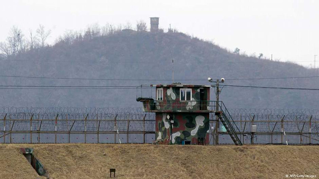 Biên giới Hàn Quốc - Triều Tiên nhìn từ phía Hàn Quốc - Ảnh: AFP
