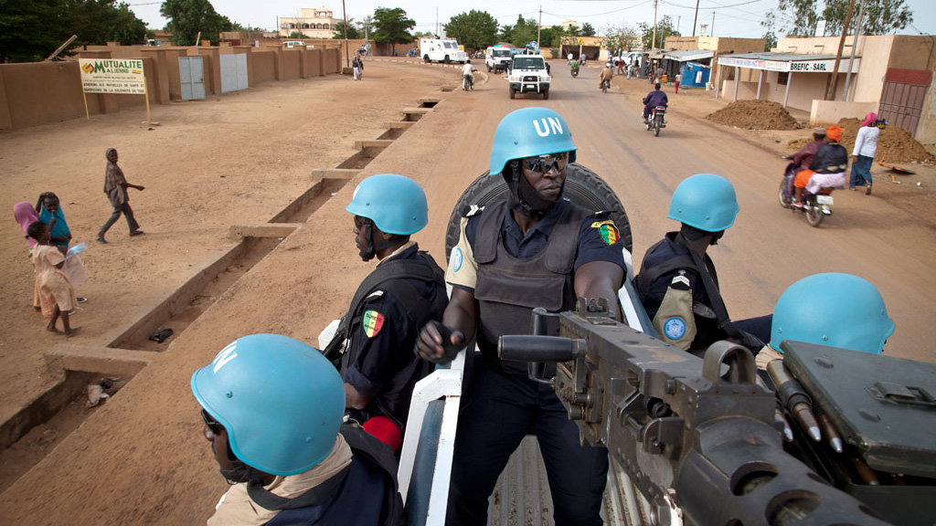Cảnh sát Senegal và lính mũ nồi xanh của LHQ tại thành phố Gao, Mali - Ảnh: Liên Hiệp Quốc
