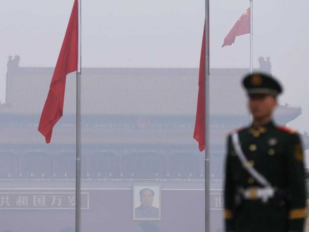 Dự kiến mức tăng ngân sách quốc phòng năm 2016 của Trung Quốc chỉ khoảng 7-8% so với năm 2015 do ảnh hưởng tiêu cực của nền kinh tế nước này - Ảnh: Reuters