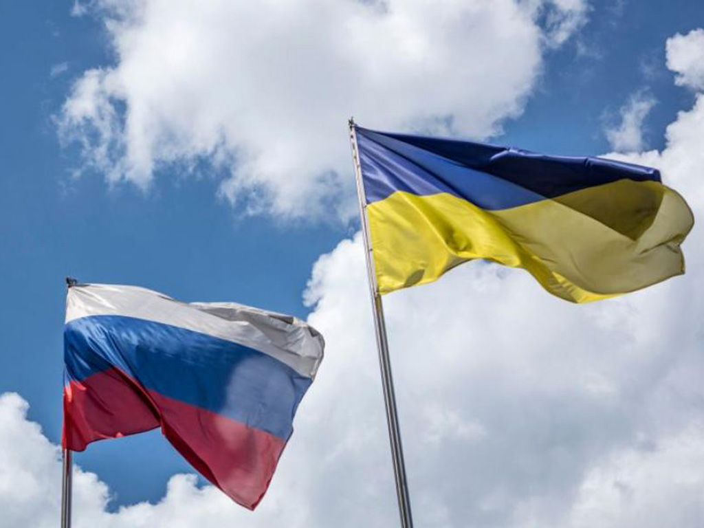 Ukraine cho biết sẽ kháng kiện vụ nợ tiền của Nga tại tòa tối cao Anh - Ảnh: Bloomberg