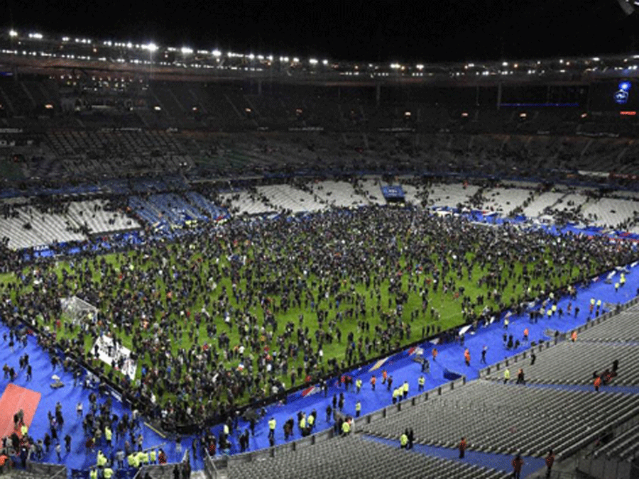 Stade de France đã tránh được một thảm họa khôn lường - Ảnh: AFP