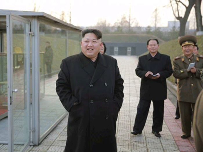 Ông Kim Jong-un tuyên bố Triều Tiên sở hữu bom khinh khí - Ảnh: Reuters