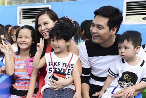 Gia đình hạnh phúc của MC Phan Anh