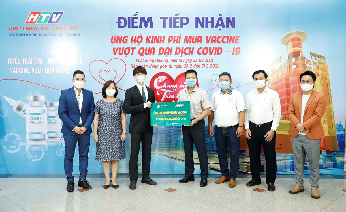 Van Phuc Group ủng hộ 1 tỉ đồng mua vắc xin hồi đầu năm 2021
