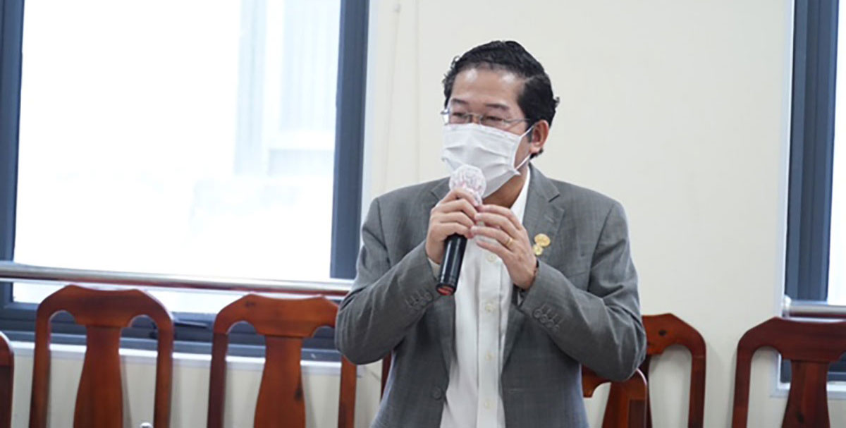 Ông Phạm Quốc Thanh - Tổng giám đốc HDBank phát biểu tại buổi trao tặng máy thở