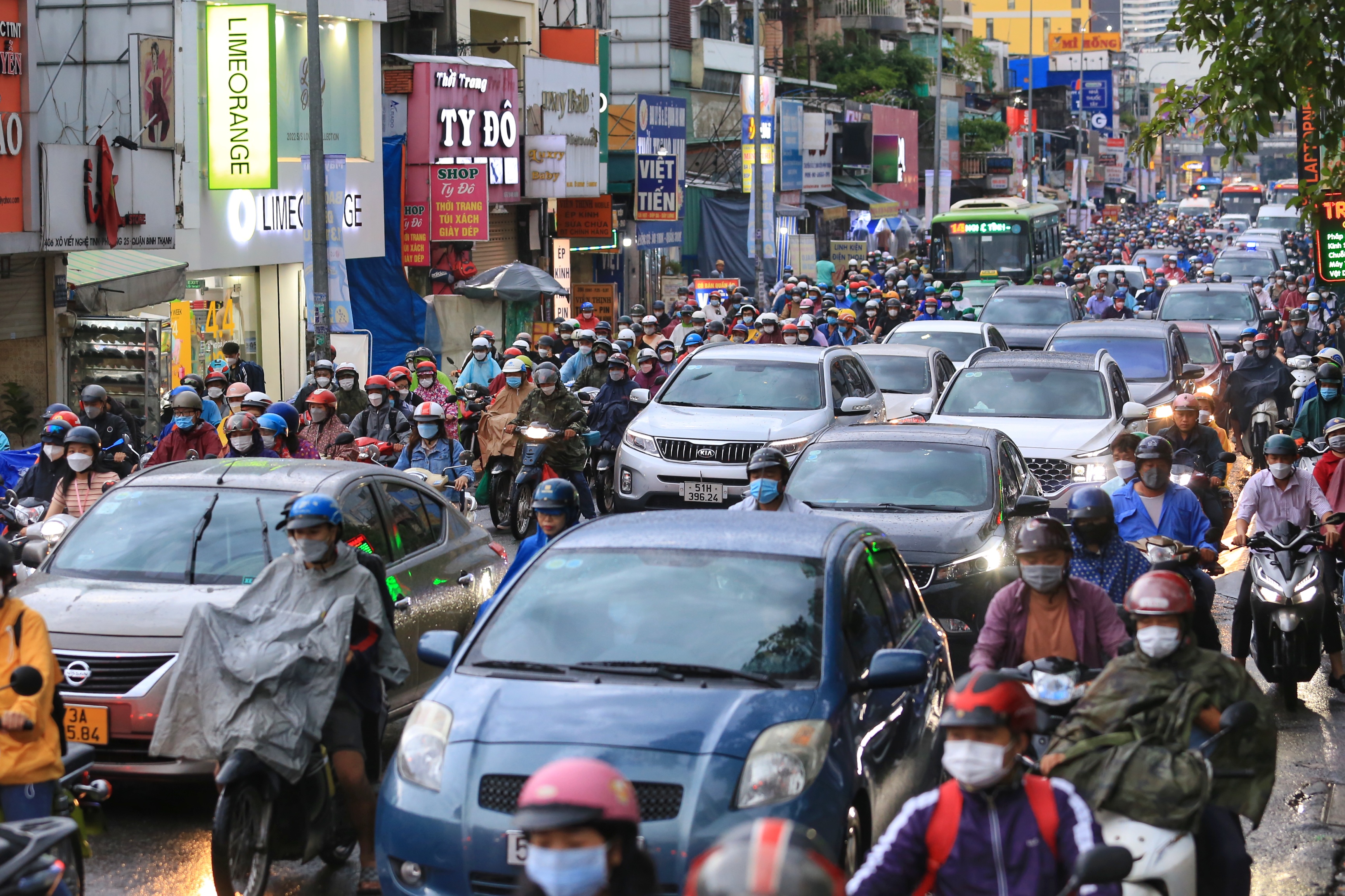 TP.HCM - siêu đô thị nhưng có 'đáng sống'?