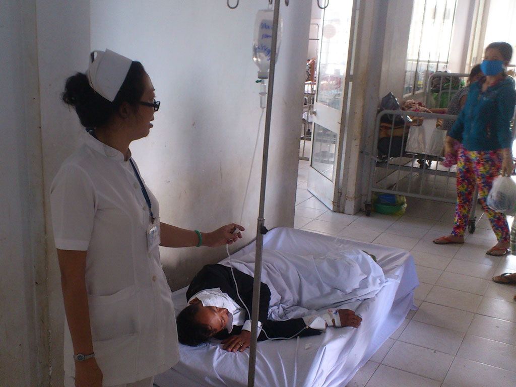 Tình trạng sức khỏe N.T.N đã ổn định và đang được theo dõi tại khoa nội B bệnh viện Đa khoa Tây Ninh - Ảnh: Dương Phan