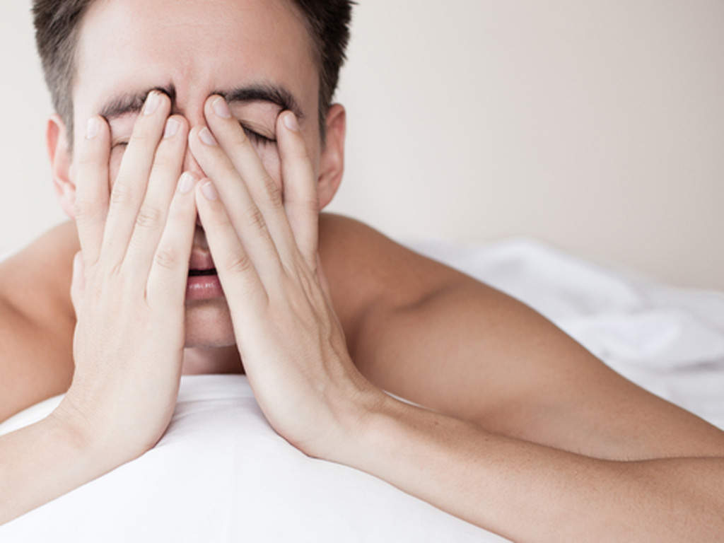 Thiếu ngủ ảnh hưởng não, tim, và hô hấp… - Ảnh: Shutterstock