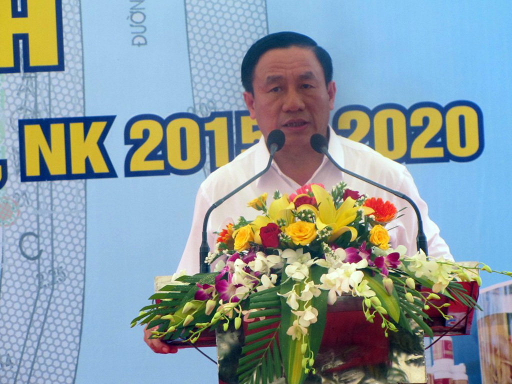 Ông Lê Đình Sơn, Chủ tịch UBND tỉnh Hà Tĩnh đã được bầu làm Bí thư Tỉnh ủy Hà Tĩnh khóa 18, nhiệm kỳ 2015 – 2020. -Ảnh: Nguyên Dũng