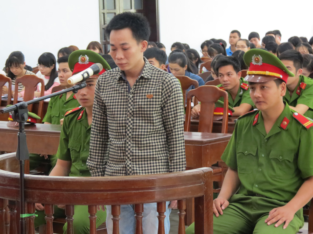 Bị cáo Trần Xuân Vinh tại phiên tòa - Ảnh: BNL