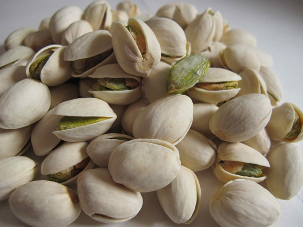 Tăng cường ăn hạt giúp ngừa nguy cơ mắc bệnh tim mạch - Ảnh: Đ.N.Thạch