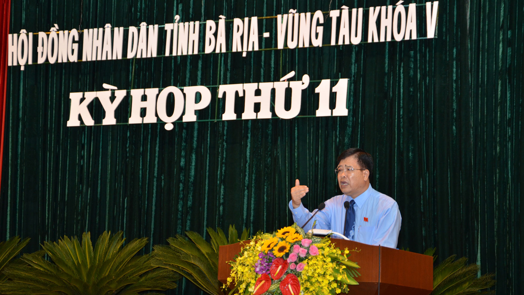 Chủ tịch UBND tỉnh Nguyễn Văn Trinh phát biểu tại buổi khai mạc - Ảnh: Nguyễn Long