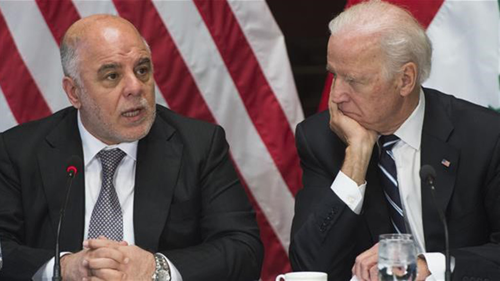 Thủ tướng Iraq al-Abadi và Phó tổng thống Mỹ Biden trong một cuộc gặp - Ảnh: AFP