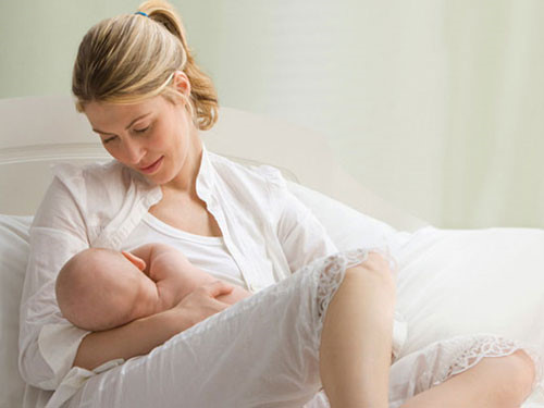 Phụ nữ mắc bệnh tiểu đường trong thời kỳ mang thai có nguy cơ cao bị thiếu sữa - Ảnh: Shutterstock