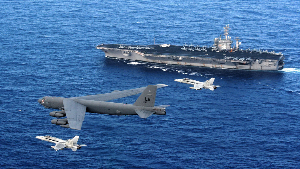 Mỹ có thể triển khai B-52 để thách thức nếu Trung Quốc lập ADIZ ở Biển Đông - Ảnh: Hải quân Mỹ