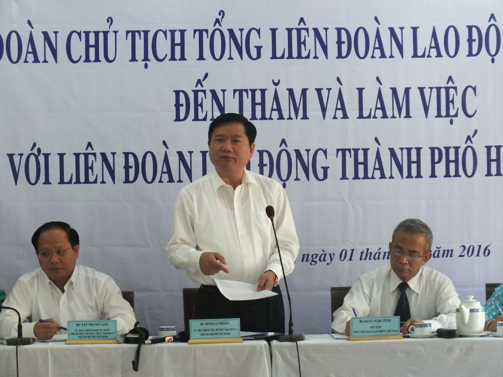 Ông Đinh La Thăng phát biểu chỉ đạo tại buổi làm việc vời LĐLĐ TP.HCM - Ảnh: Hải Nam
