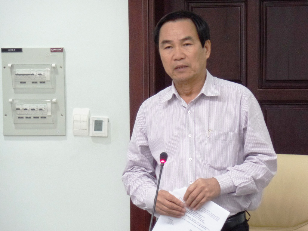 Ông Phùng Tấn Viết, Phó chủ tịch UBND TP.Đà Nẵng chỉ đạo tại hội nghị