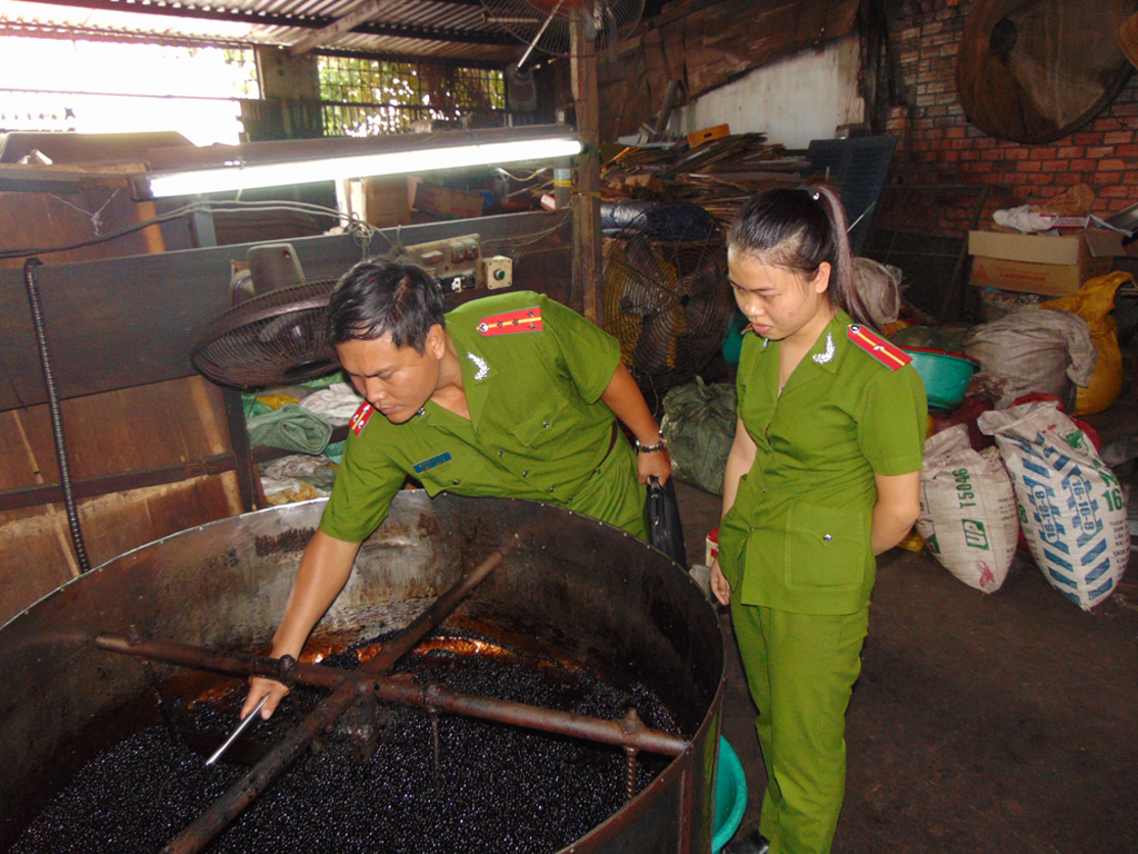 Kiểm tra lò sấy đậu nành