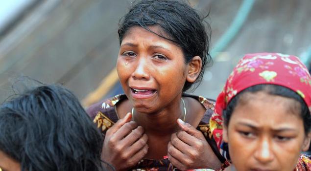 Những người phụ nữ Rohingya trong trại tị nạn. Ảnh: AFP