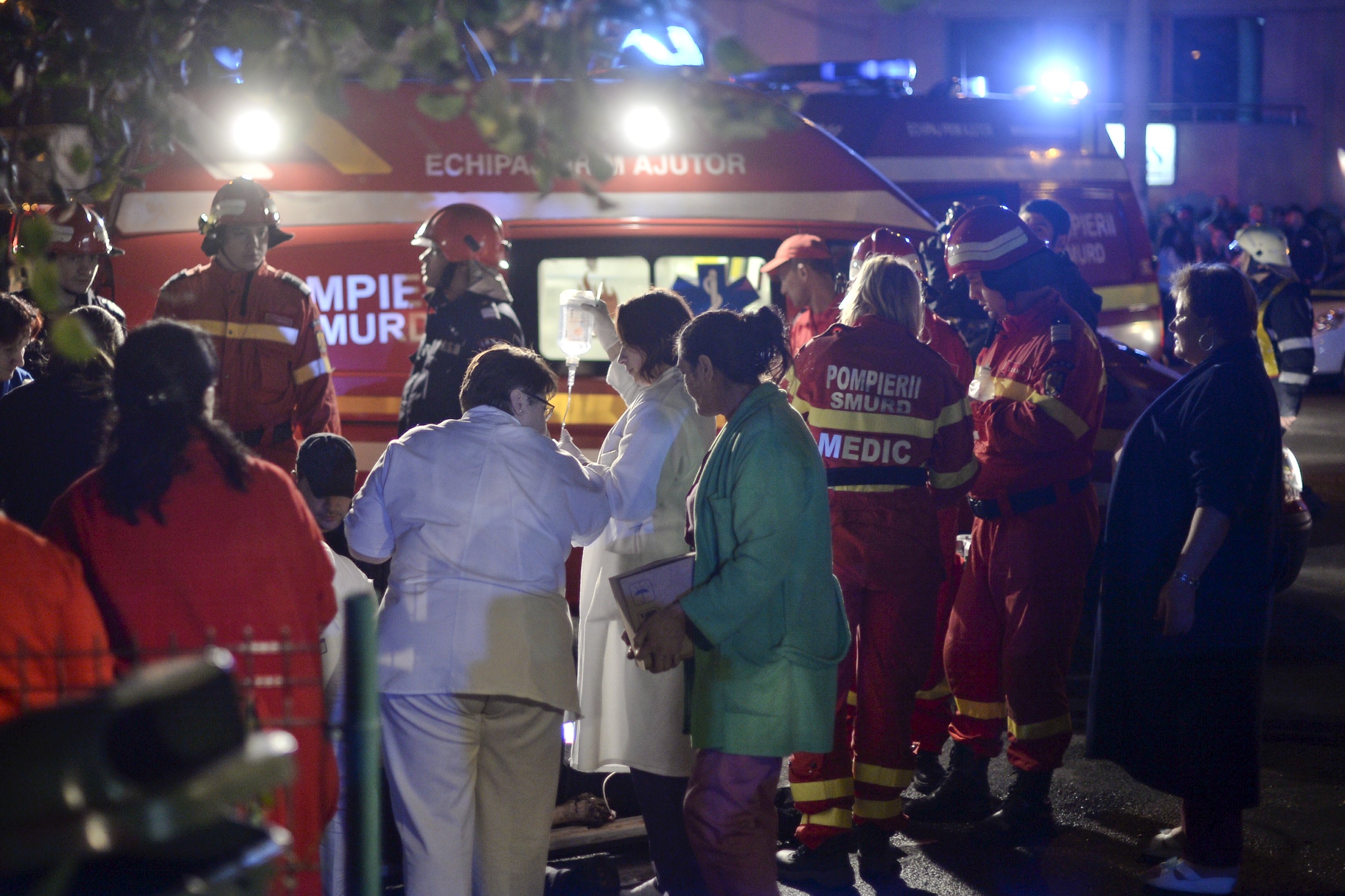 Cháy nổ ở hộp đêm tại thủ đô Romania tối 30.10, ít nhất 27 người thiệt mạng - Ảnh: Reuters