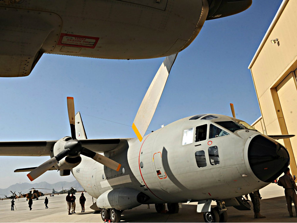 Máy bay vận tải An-12 do Nga sản xuất rơi ở Nam Sudan ngày 4.11, làm hàng chục người chết - Ảnh minh họa: AFP