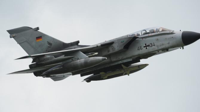 Máy bay Tornado của Đức sẽ chỉ giữ vai trò trinh sát trong chiến dịch chống IS - Ảnh: AFP